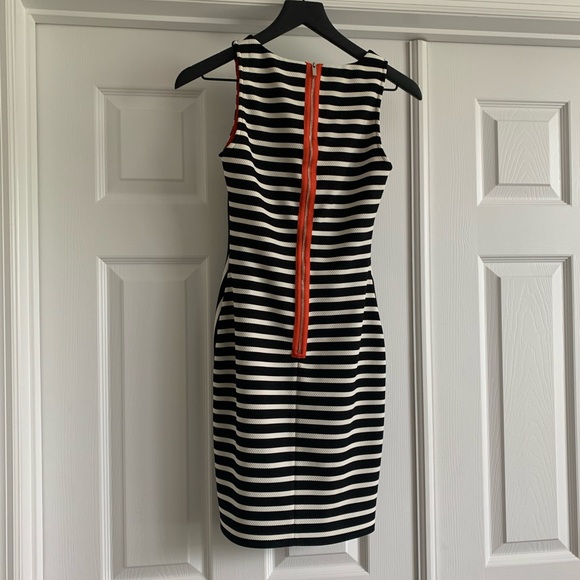 Karen Millen Dress - Picture 3 of 11